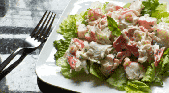 Salada Fria super simples e fácil absurdamente saborosa para o verão. Está todo mundo fazendo não fique de fora