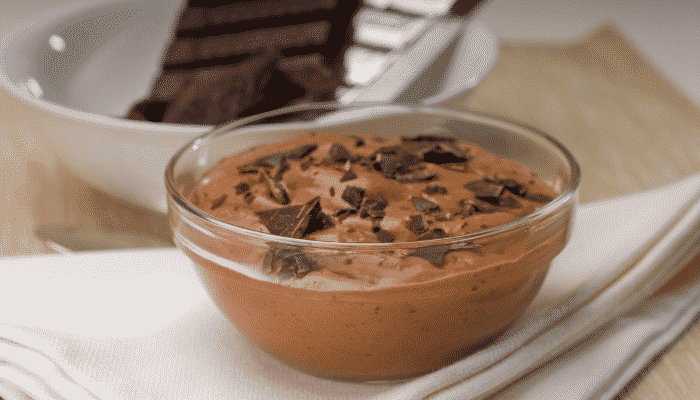 Mousse de chocolate meio amargo veja como é fácil essa delícia de sobremesa