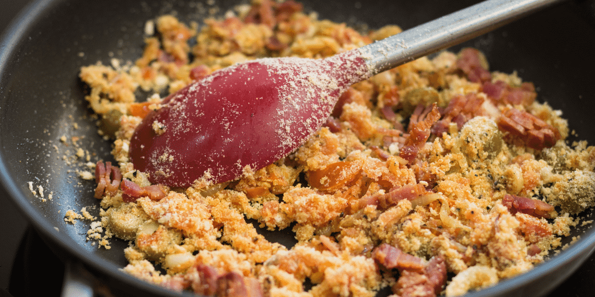 Farofa de cenoura fácil e deliciosa para aquele almoço de domingo