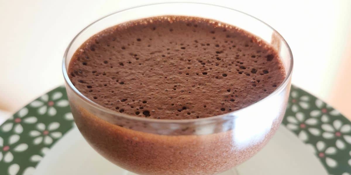 Mousse de chocolate sem leite condensado