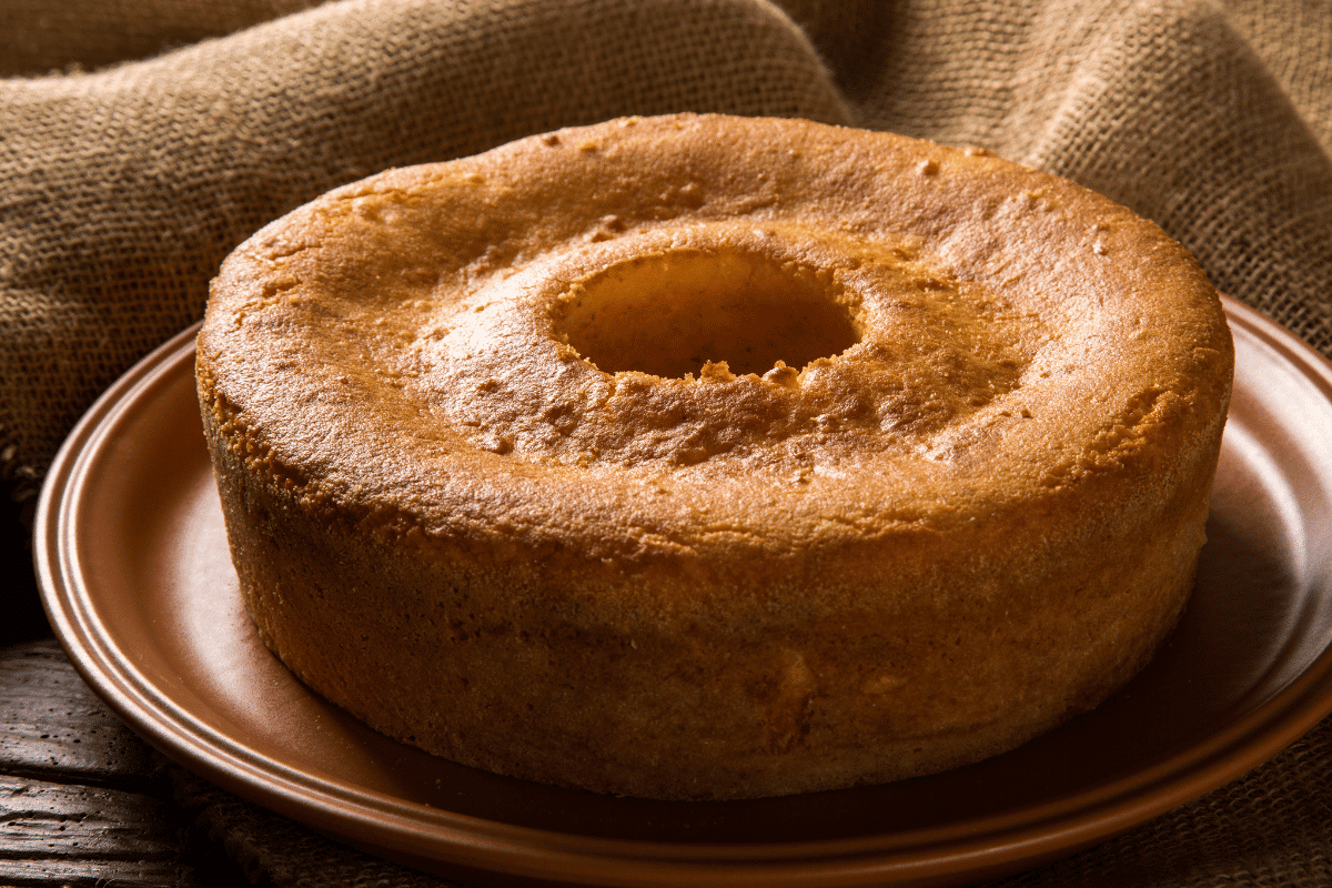 Bolo de milho com flocão fofinho e delicioso para seu café da manhã ser uma delícia