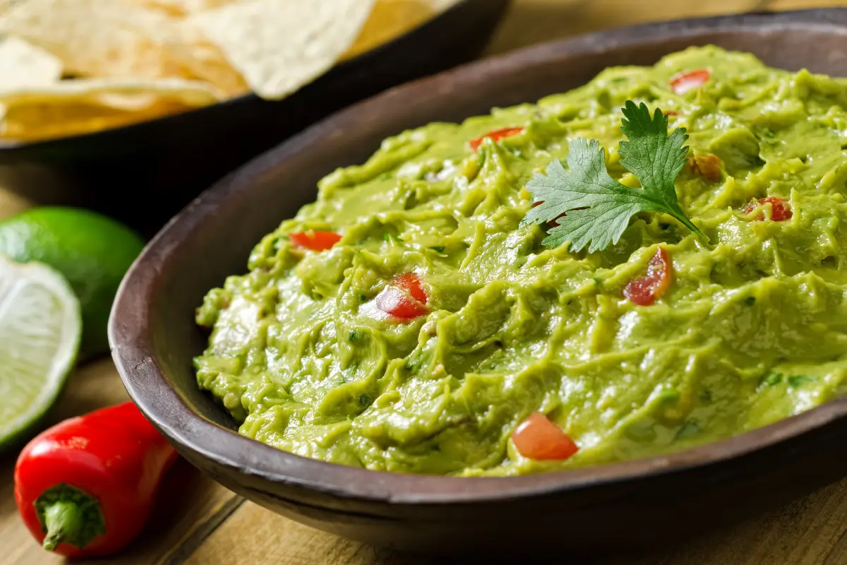 Deliciosa e Fácil Receita de Guacamole Que Eu Faço aqui em Casa