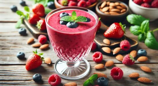 Smoothie de Frutas Vermelhas com Leite de Amêndoas: Receita Irresistível